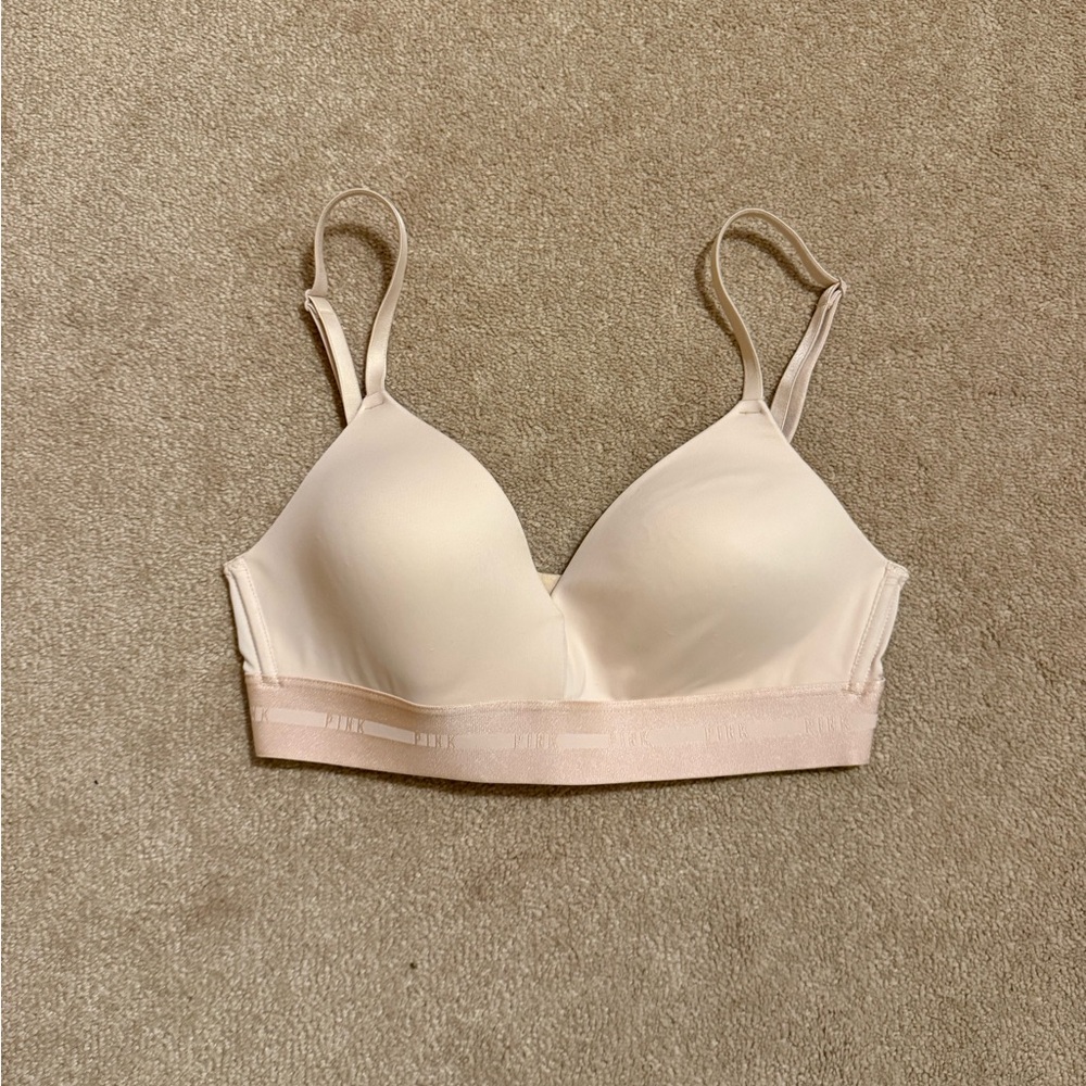 VS Pink bra